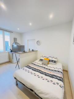 Bascule Rive Droite - WiFi - 2 Guests - Le Mans - 7