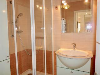 One bedroom apartment in the center of Cannes, next to the Carlton, a few meters from the Croisette - 367 - Cannes - 5