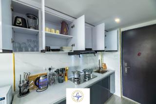 lovely fully furnished studio apartment in kilimani with unbeatable city views - Nairobi - 5