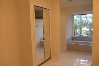 Sewells Point Single Family Home 3bedrooms 2 bathrooms plus office - Stuart - 2