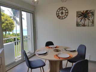 Lumazile, appartement refait à neuf, bord de mer et vue mer - 4