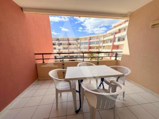 Terrasse vue piscine et apercu mer pour 4 personnes avec garage - Sète - 3