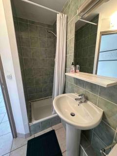 Studio lumineux avec terrasse à 200 m de la plage - 5