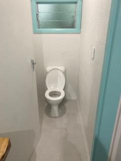 Self contained cozy studio near the beach and boat club - Yorkeys Knob - 7