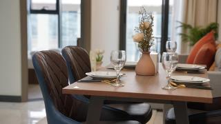 Daraqa - Modern 1BR Apartment in Peaceful Dubai Land - 2