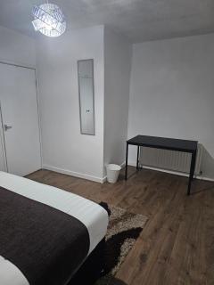 2 Bed House in Newcastle upon Tyne - Newcastle upon Tyne - 4