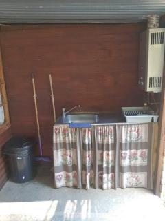 Chalet 6 At Cynthias Country - Hartbeespoort - 4