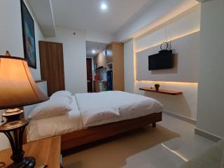 Pollux Habibie Apartement, Tower 2 View Sea - Batam Center - 2