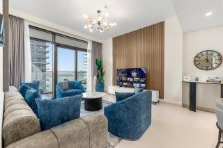 Beachfront Bliss in Marina Vista New & Cozy - 0