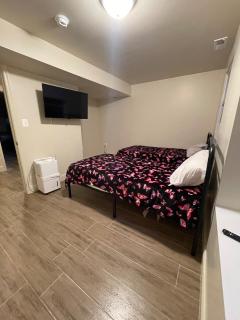 Chic 4 Br, 2Ba Apt in SE DC - Washington - 3
