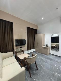Hotel The Octave - Surat - 1