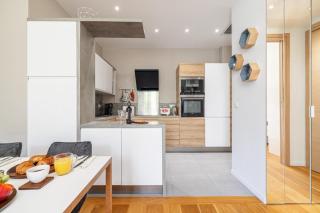 JOFFRE 49-D - Charming 2 bedroom - Carré d'Or - 3