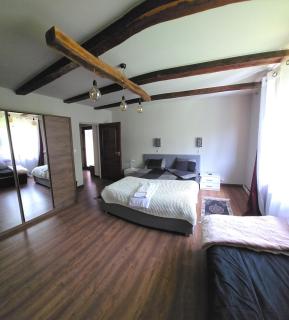 Rustic house - - 3