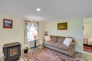 Maine Retreat with Ocean Views, Walk to Downtown! - Eastport - 6