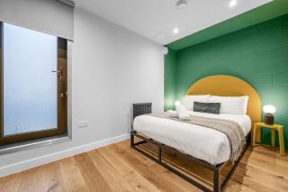 4 Bed Canal St Townhouse Free Parking - 4