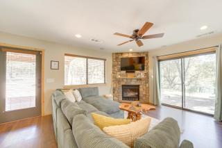 Outdoor Entertainment Spaces Remote Pine Home! - Pine - 6
