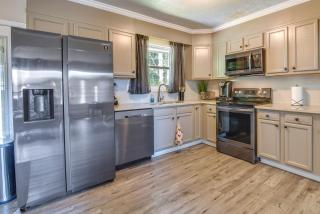 Pet-Friendly Rex Vacation Rental 18 Mi to Atlanta - Rex - 2