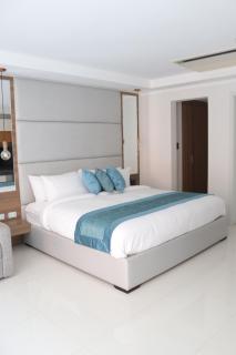 Condor Suites - El Morto de Barcelona - 5