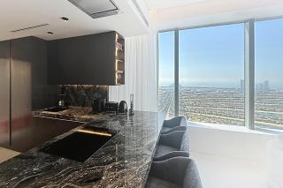 Palm Tower - Luxurious One Bed with Palm View - 3