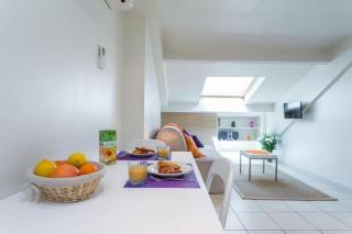 PORT 2 - Spacious and central w AC on the Port - Nizza - 2