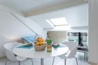 PORT 1 - Spacious and central w AC on the Port - Nizza - 8