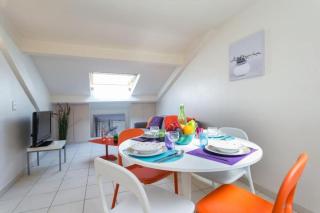 PORT 3 - Spacious and central w AC on the Port - Nizza - 8