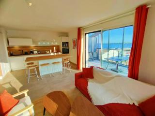 MILLESIME 5303 : Vue magnifique, spacieux, sur le Port avec parking - Marseillan - 5