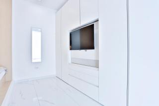 GuestHost - Duel Smart Home Toledo - 1