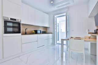 GuestHost - Duel Smart Home Toledo - 9