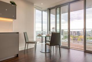 Enjoy smart city living in this lovely apartment. - Londra - 7