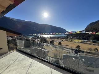 Dolomiti Lake View Apartments - 0