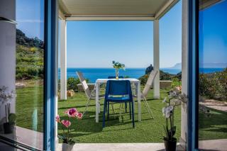 Villa Holidays View Bennistra Tower in Scopello - Scopello - 1
