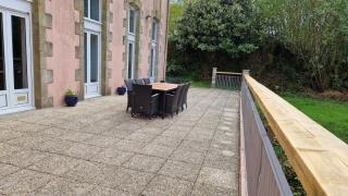 House - Sleeps 10 - Garden - Pets Ok - Games Room - 8