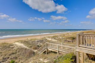 Beachfront Emerald Isle Vacation Rental with Deck! - Emerald Isle - 8