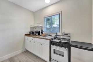 Eden Collection Studio Steps to Beach - Fort Lauderdale - 6