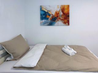 HolidayHome Apartments I Amazing 100sqm in Berlin-Friedrichshain - Berlim - 7