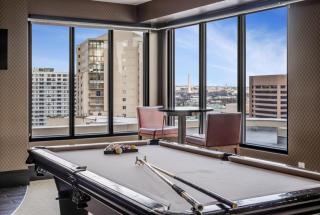 Luxury Oasis Sleeps 8 King Bed Prime Location - Arlington - 7