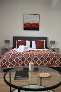 Plaka Two-Bedroom Flat with Acropolis View Terrace - 0