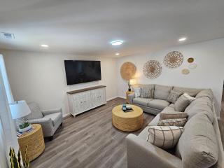 Cozy New Const. Ranch Near Park - Middletown - 0