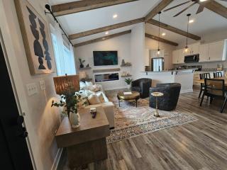 Upscale New Construction Ranch - 5