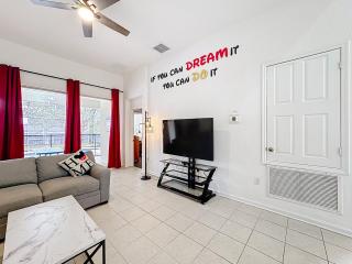 Free Water Park-Close to Disney-3 King-POOL-SPA - 1