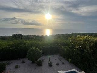 Dushi Sunset at Coral Estate Luxury Resort - Willibrordus - 8