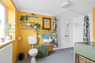 Modern Escape in Peaceful Woodingdean - Bevendean - 2