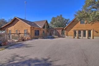 Twin Acres Hill Country Ranch - Florence - 7