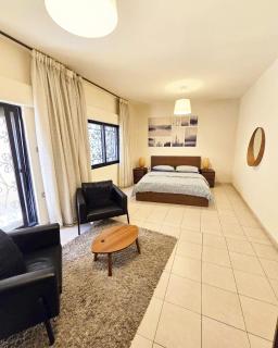 Dair Ghbar Modern 1BR Apartment Near Us Embassy - Amman - 5