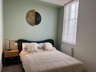 Bright, Cozy First Floor Flat - Brighton & Hove - 7