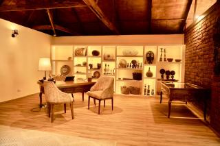 Pink Flamingo Boutique Hotel - 2