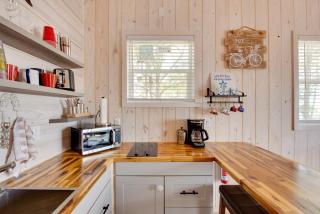 Beachfront Retreat with Dock in Lanark Village! - - 2