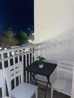 Condo near MOA - Manila - 5