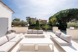 One of a kind 6 BR 6 bath villa sauna jacuzzi pool just 15 mns off town - Cannes - 7